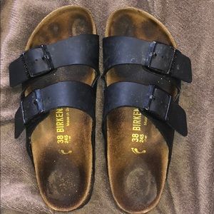 Black Arizona Birkenstock’s